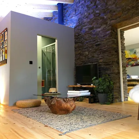 Quinta Dos Piscos * Barcos